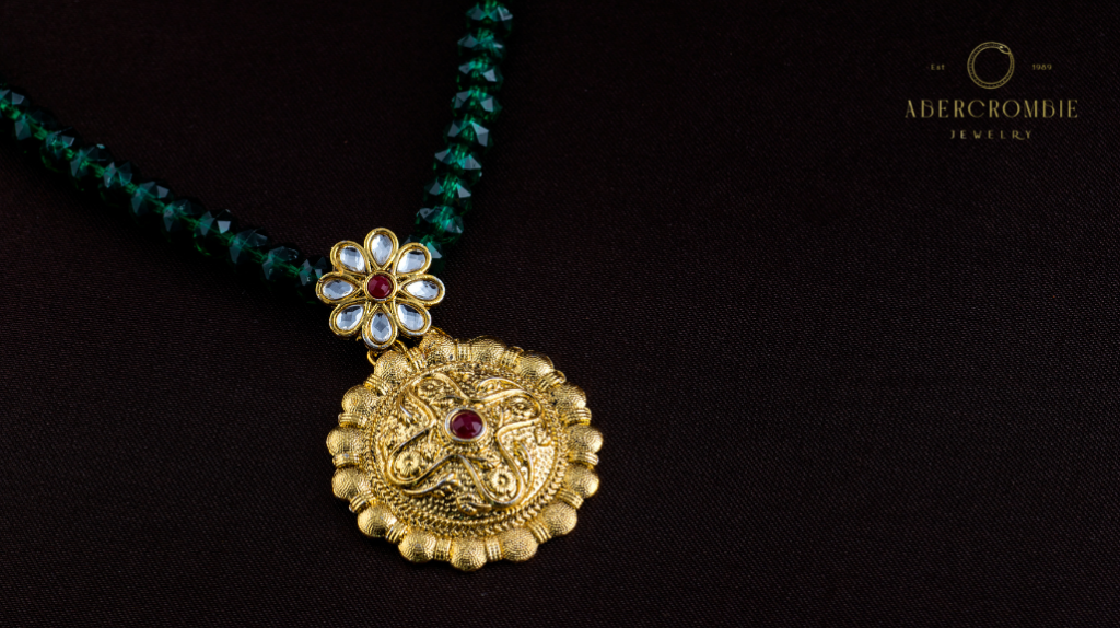 round gold-plated pendant 