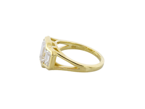 Sleek Three-Stone Diamond Ring - Image 3