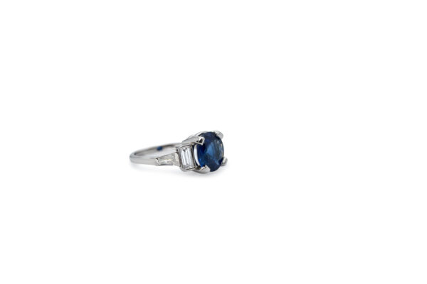 Superb Sapphire + Diamond Ring - Image 2