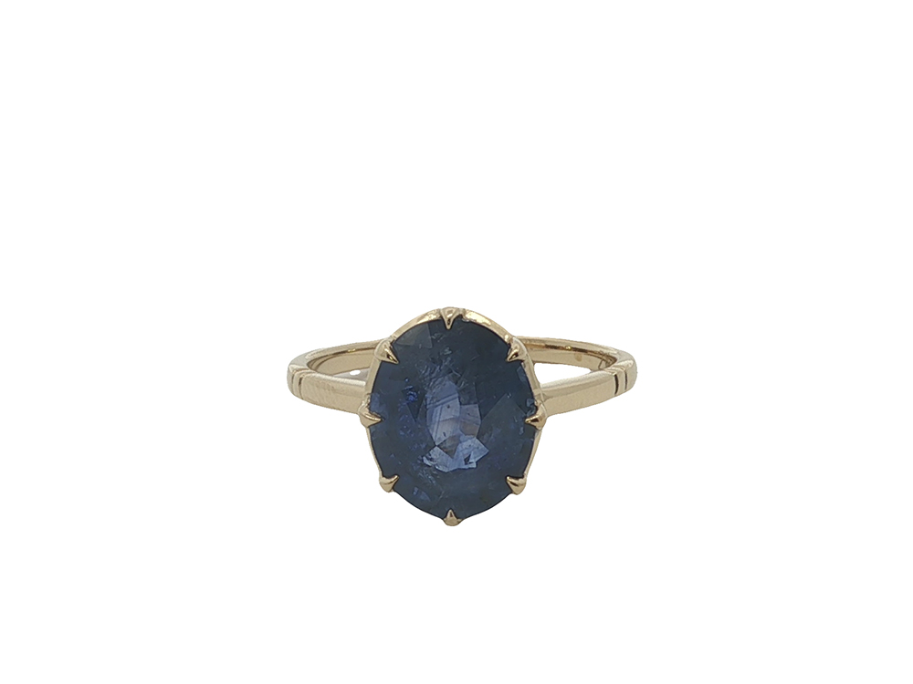 21k Gold Ceylon Sapphire Ring