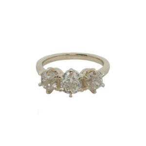 Antique-Style 3-Stone Diamond Ring